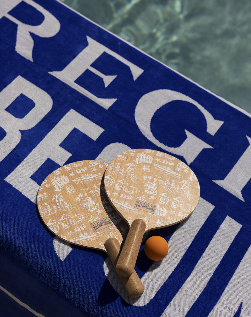 Wooden Beach Paddle Game thumbnail number 1